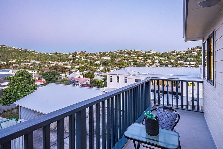 Photo of property in 17a Manuka Street, Miramar, Wellington, 6022