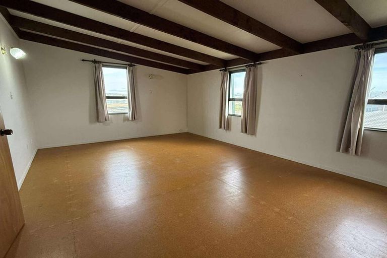 Photo of property in 31 Meeanee Quay, Westshore, Napier, 4110