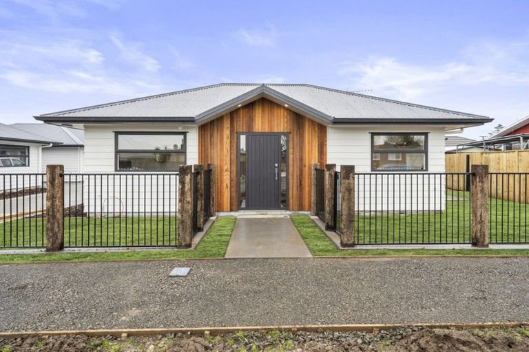 Photo of property in 4a Cotton Street, St Andrews, Hamilton, 3200