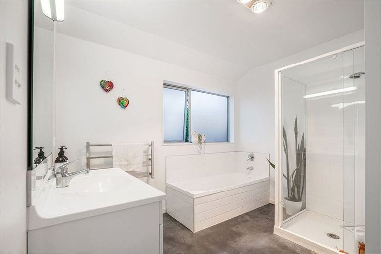 Photo of property in 68 Princes Street, Riverhead, 0820