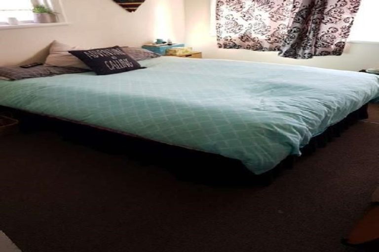 Photo of property in 19 Carisbrooke Street, Aranui, Christchurch, 8061