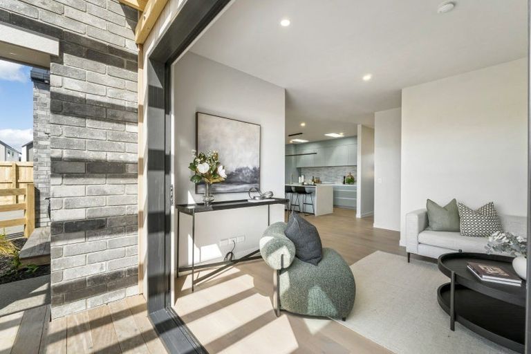 Photo of property in 14 Shropshire Street, Karaka, 2580