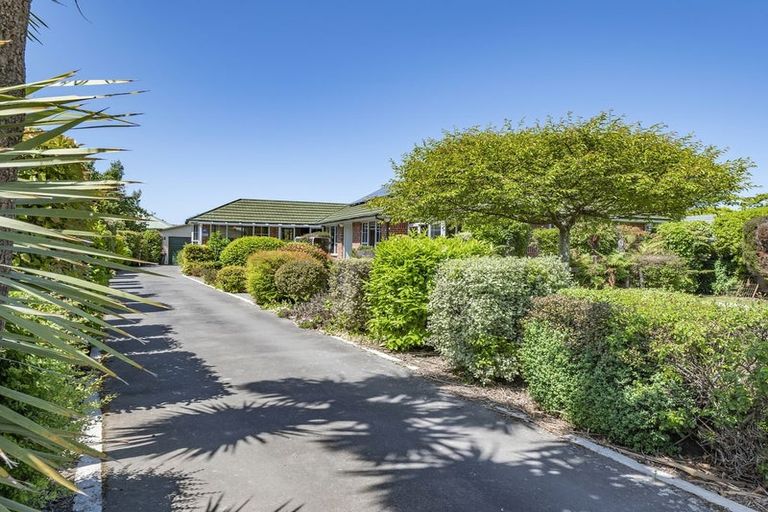 Photo of property in 33 Banks Avenue, Dallington, Christchurch, 8061