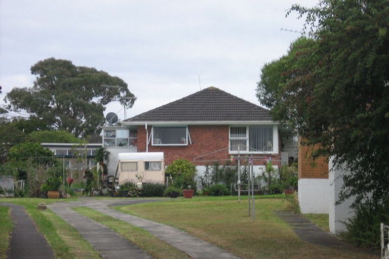 Photo of property in 3/5 Ellen Avenue, Hillcrest, Auckland, 0627