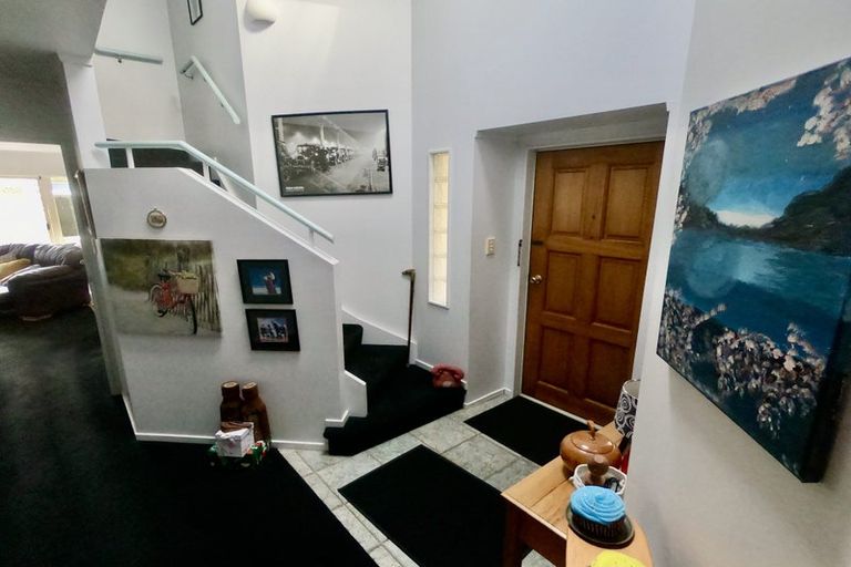 Photo of property in 117b Hatea Drive, Regent, Whangarei, 0112