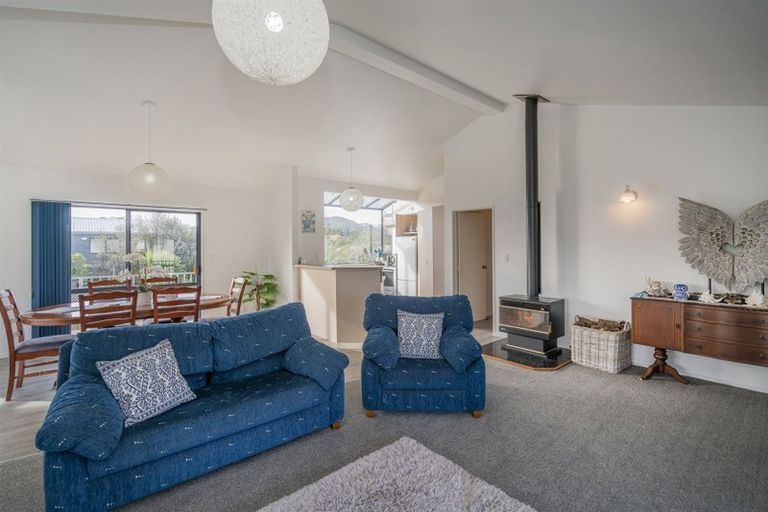 Photo of property in 108 Captain Cook Road, Cooks Beach, Whitianga, 3591