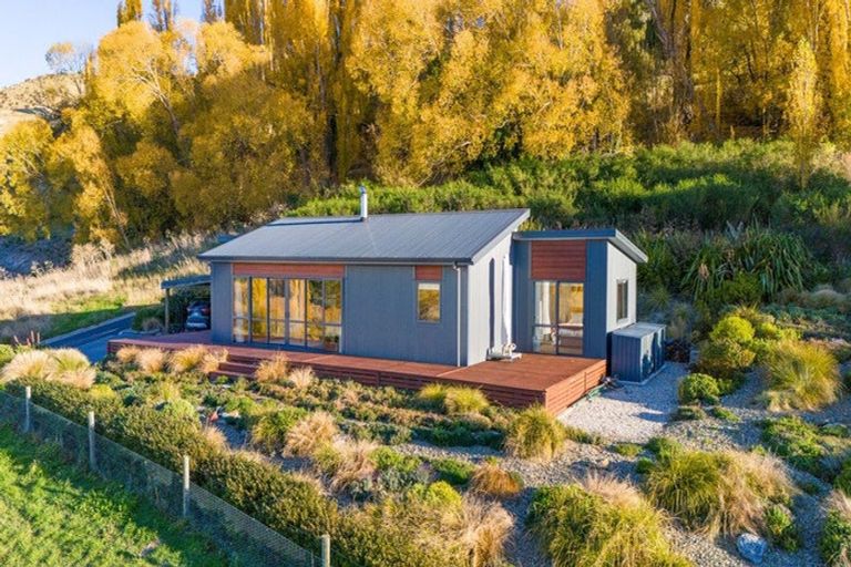 Photo of property in 23 Selkirk Street, Roxburgh, 9500