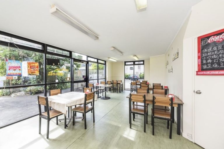 Photo of property in 3 Miro Place, Waiuku, 2123