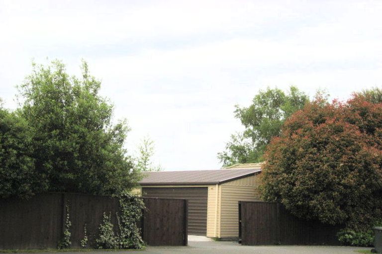 Photo of property in 229 Grahams Road, Burnside, Christchurch, 8053
