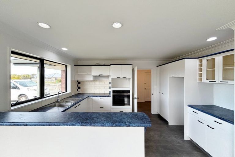 Photo of property in 12 Surfers Place, North New Brighton, Christchurch, 8083