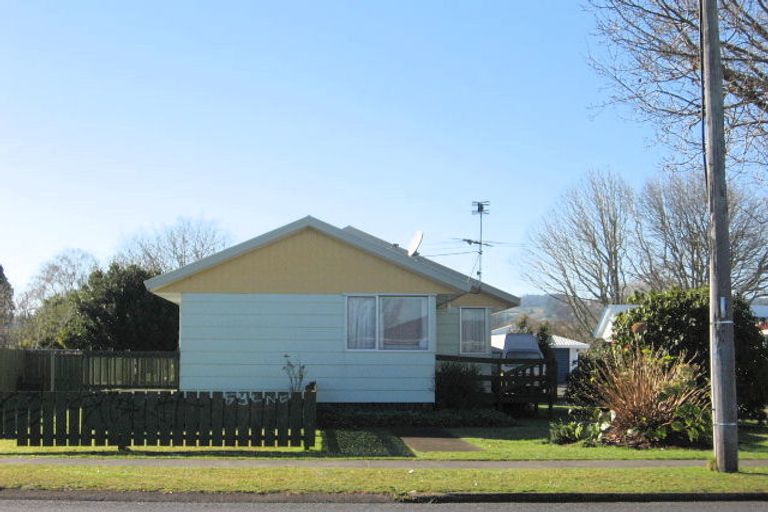 Photo of property in 80 Kelvin Road, Papakura, 2110