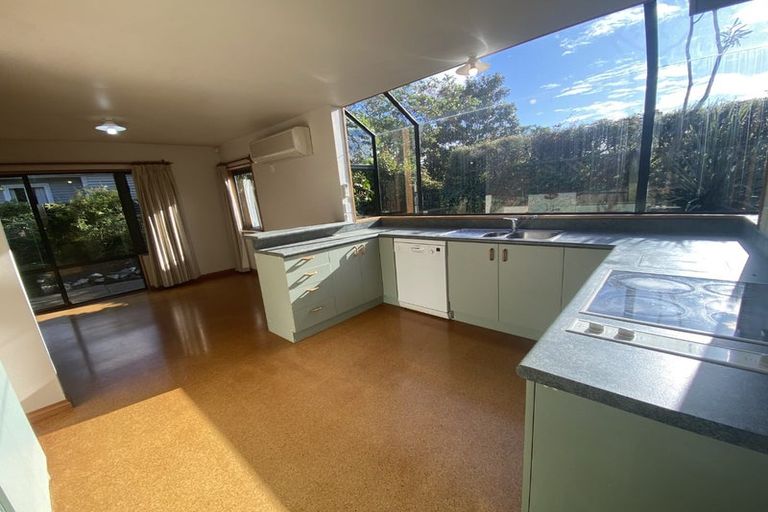 Photo of property in 28 Gilby Street, Linwood, Christchurch, 8011