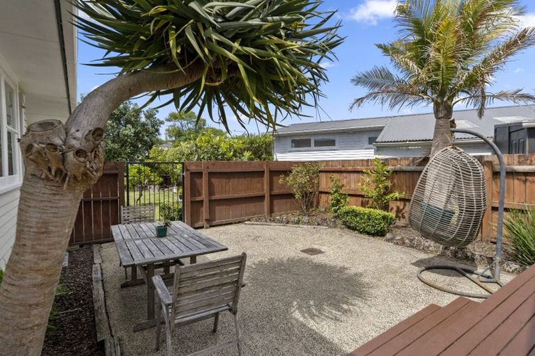 Photo of property in 36 Sylvia Road, Hillcrest, Auckland, 0627