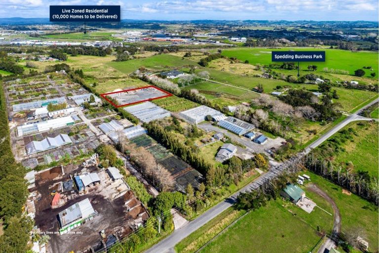 Photo of property in 5 Spedding Road, Whenuapai, Auckland, 0618