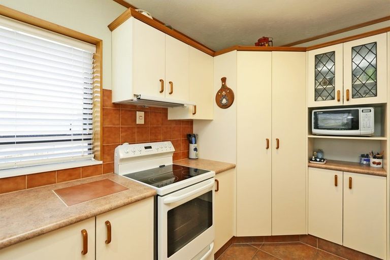 Photo of property in 49a Church Road, Taradale, Napier, 4112