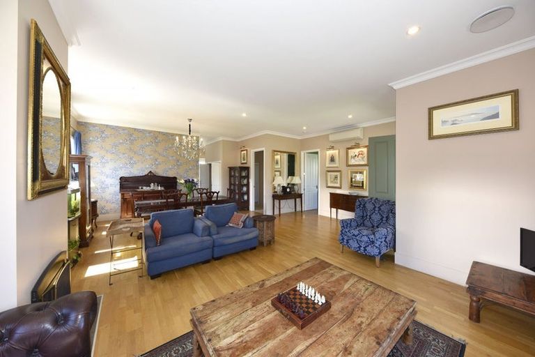 Photo of property in 122 Bishop Street, St Albans, Christchurch, 8014