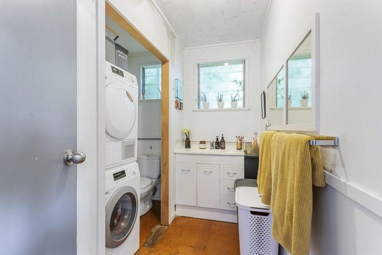 Photo of property in 1a Argyle Road, Browns Bay, Auckland, 0630