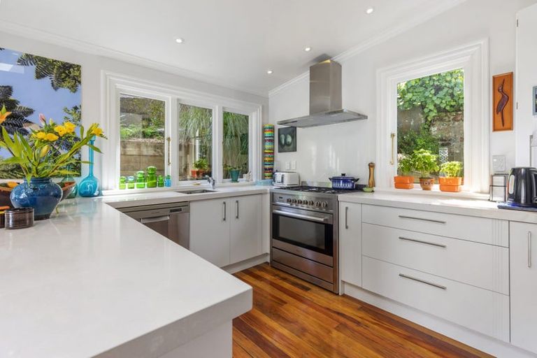 Photo of property in 52 Reuben Avenue, Brooklyn, Wellington, 6021