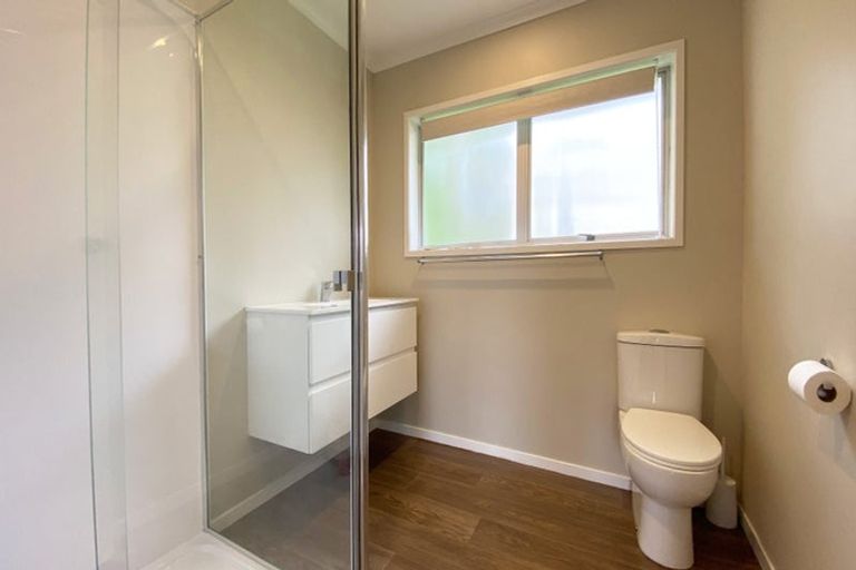 Photo of property in 2/39 Union Road, Howick, Auckland, 2014