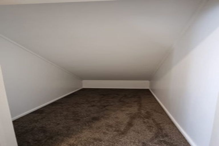 Photo of property in 78a Sunset Road, Unsworth Heights, Auckland, 0632