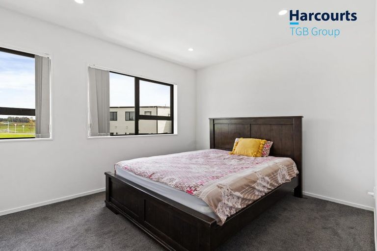 Photo of property in 13 Whakaruru Lane, Karaka, Papakura, 2113