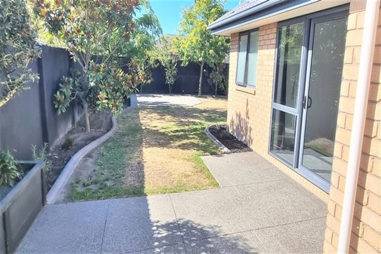 Photo of property in 10 Keats Place, Rolleston, 7614
