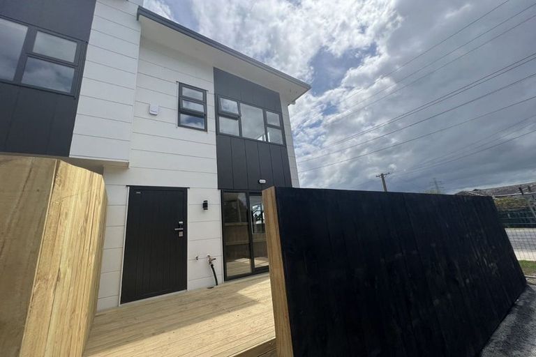 Photo of property in 2a Awatere Street, Clover Park, Auckland, 2023