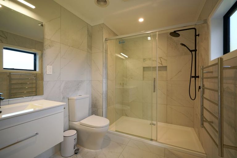 Photo of property in 18 Prestbury Grove, Churton Park, Wellington, 6037