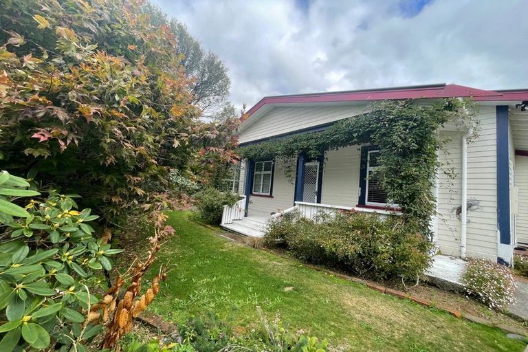 Photo of property in 25 Portia Street, Stratford, 4332