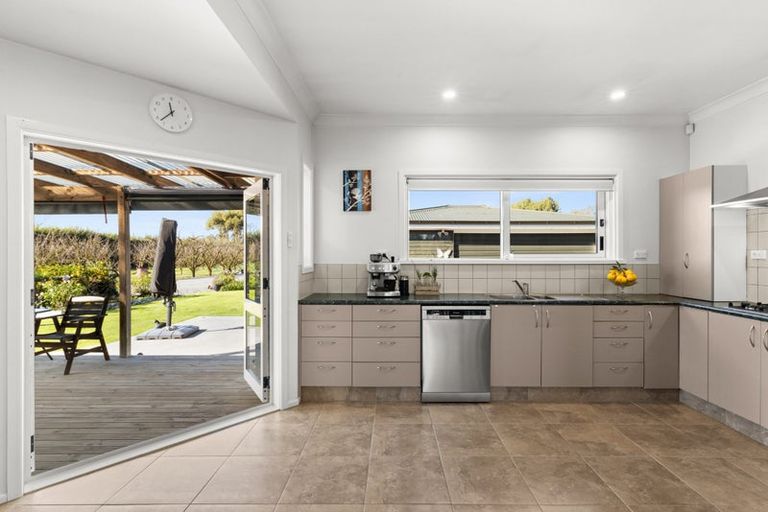 Photo of property in 934 Riverslea Road South, Longlands, Hastings, 4122