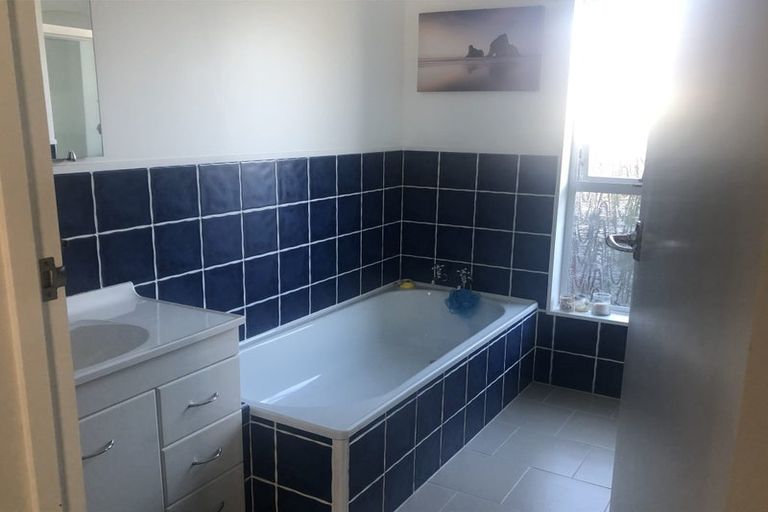Photo of property in 81 Lowry Avenue, Redwood, Christchurch, 8051
