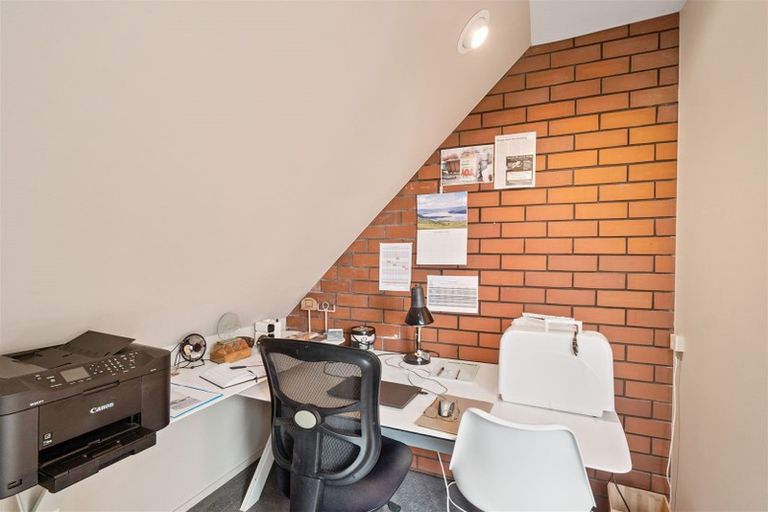 Photo of property in 227 Maidstone Road, Avonhead, Christchurch, 8042