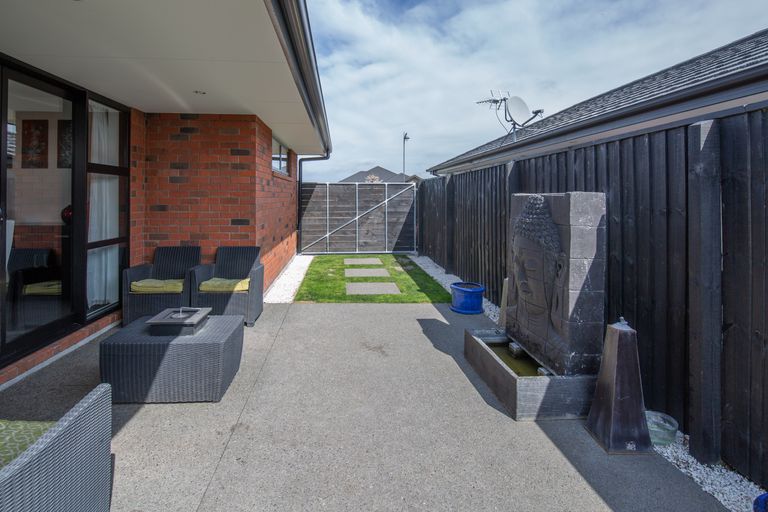 Photo of property in 24 Lilian Street, Kaiapoi, 7630