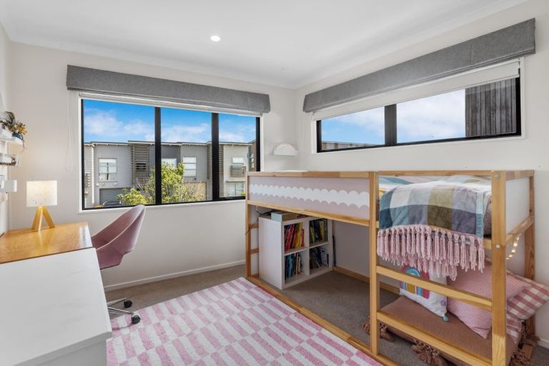 Photo of property in 11 Oioi Road, Hobsonville, Auckland, 0616