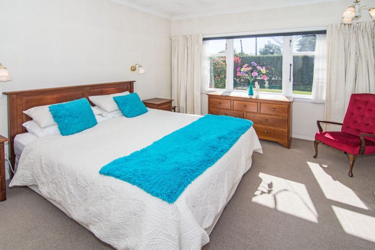Photo of property in 77 High Street, Island Bay, Wellington, 6023