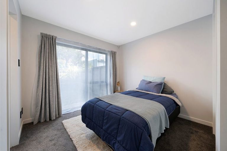 Photo of property in 6 Meritage Lane, Te Atatu South, Auckland, 0610