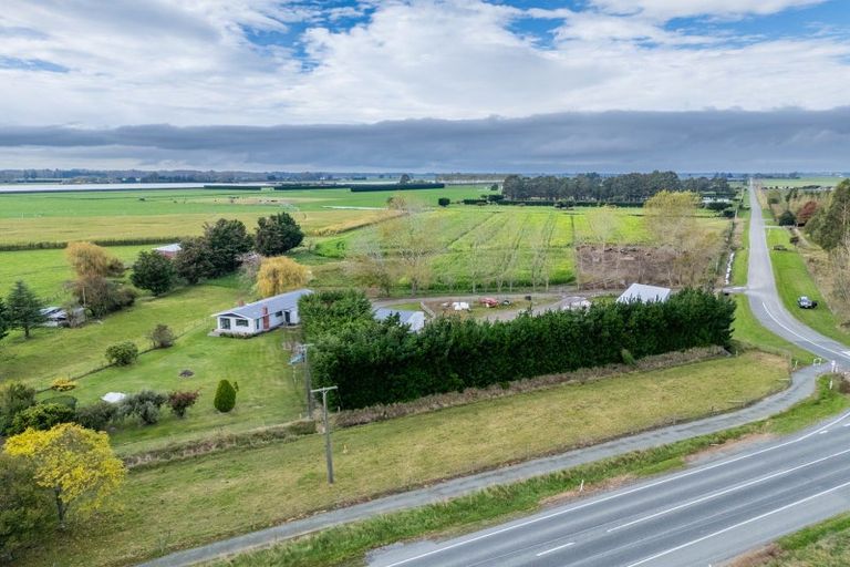 Photo of property in 414 Naughton Road, Kerrytown, Timaru, 7975