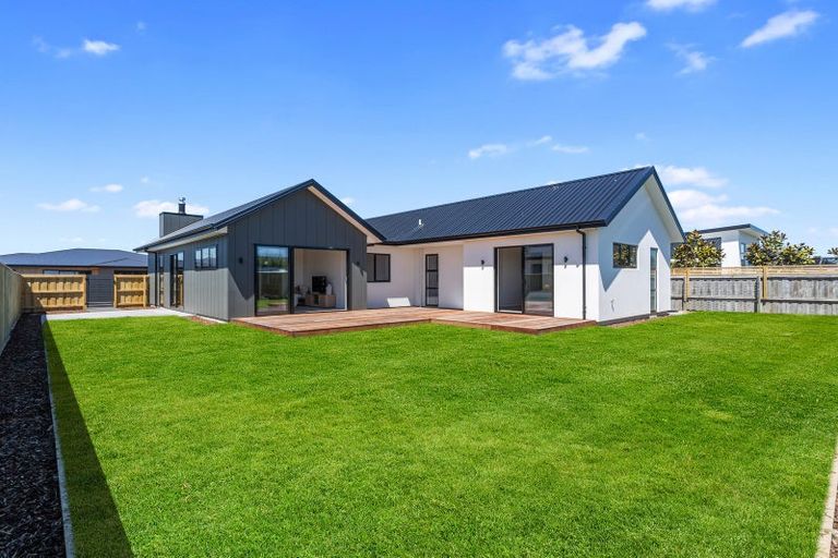 Photo of property in 23 Longfields Road, Lincoln, 7608