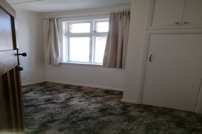 Photo of property in 35 Roxburgh Street, Mount Victoria, Wellington, 6011