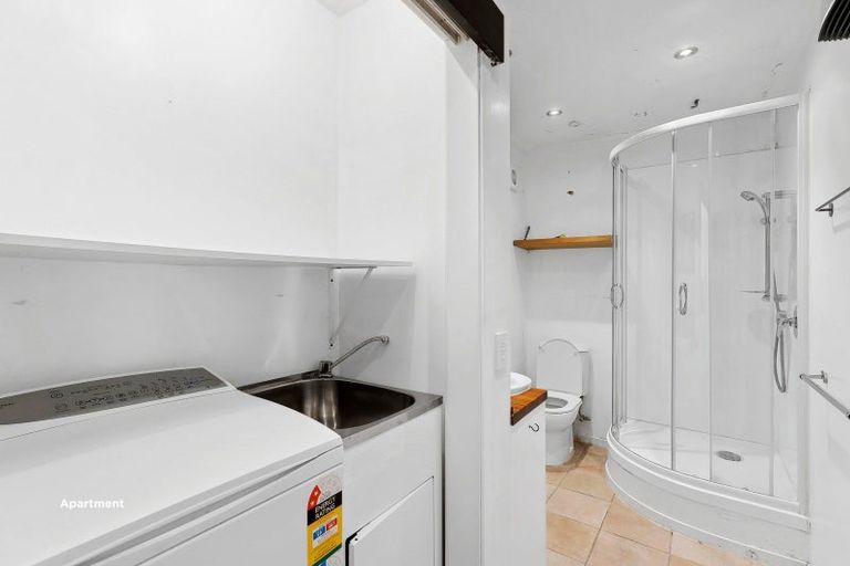 Photo of property in 7 Parry Crescent, Lake Hawea, Wanaka, 9382