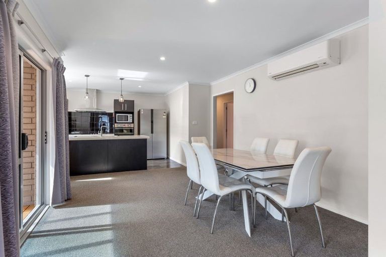 Photo of property in 269 Lakes Boulevard, Pyes Pa, Tauranga, 3112