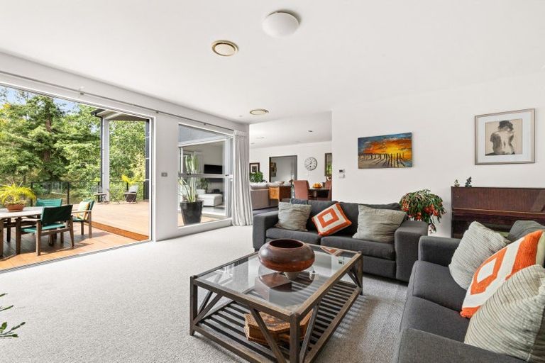Photo of property in 27a Hikanui Drive, Havelock North, 4130