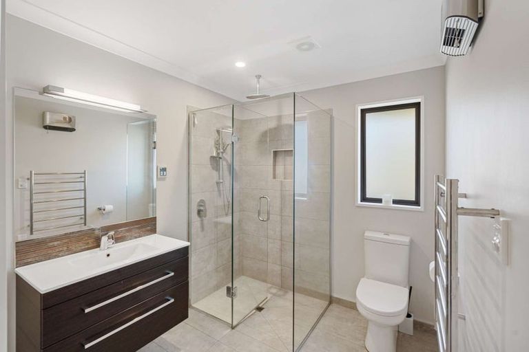 Photo of property in 2 Sincock Place, Kaiapoi, 7630