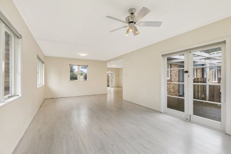 Photo of property in 10 Kiwi Place, Pukekohe, 2120