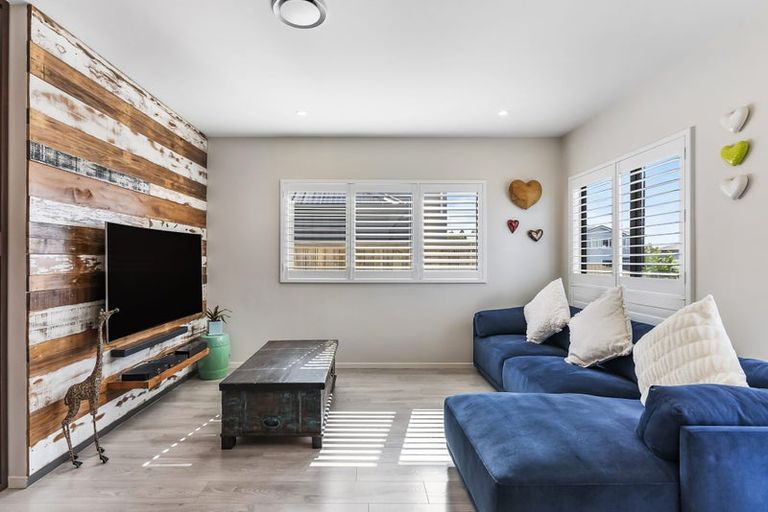 Photo of property in 27 Thistle Close, Beachlands, Auckland, 2018