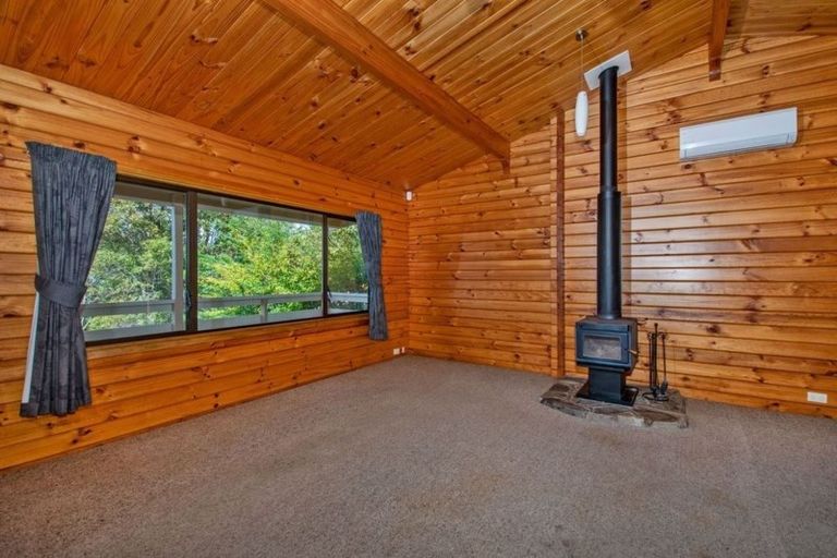 Photo of property in 16 Magnolia Avenue, Te Kamo, Whangarei, 0112