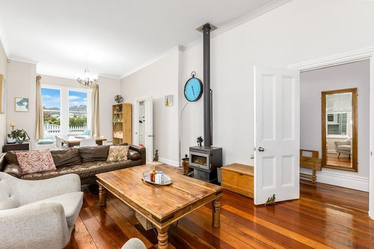 Photo of property in 60 Stanley Street, Berhampore, Wellington, 6023