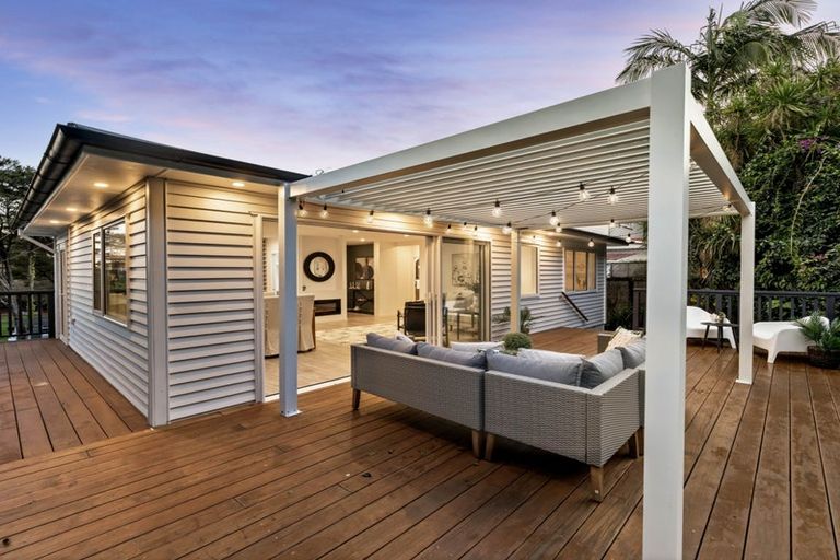 Photo of property in 3 Boylan Road, Titirangi, Auckland, 0604