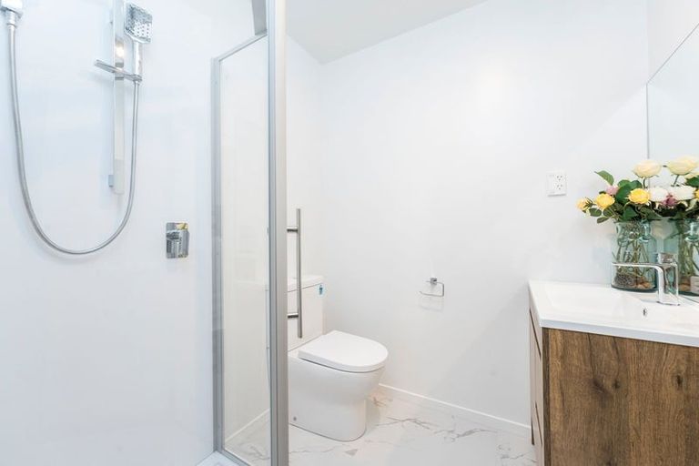 Photo of property in 3/11 Hereford Street, Te Atatu Peninsula, Auckland, 0610