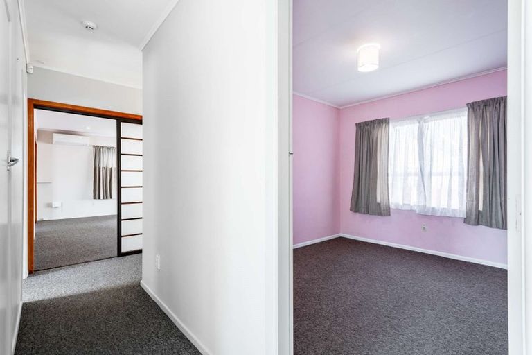 Photo of property in 51 Parkway, Wainuiomata, Lower Hutt, 5014